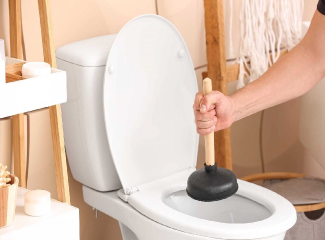 T&aacute;c hại của m&ugrave;i h&ocirc;i nh&agrave; vệ sinh